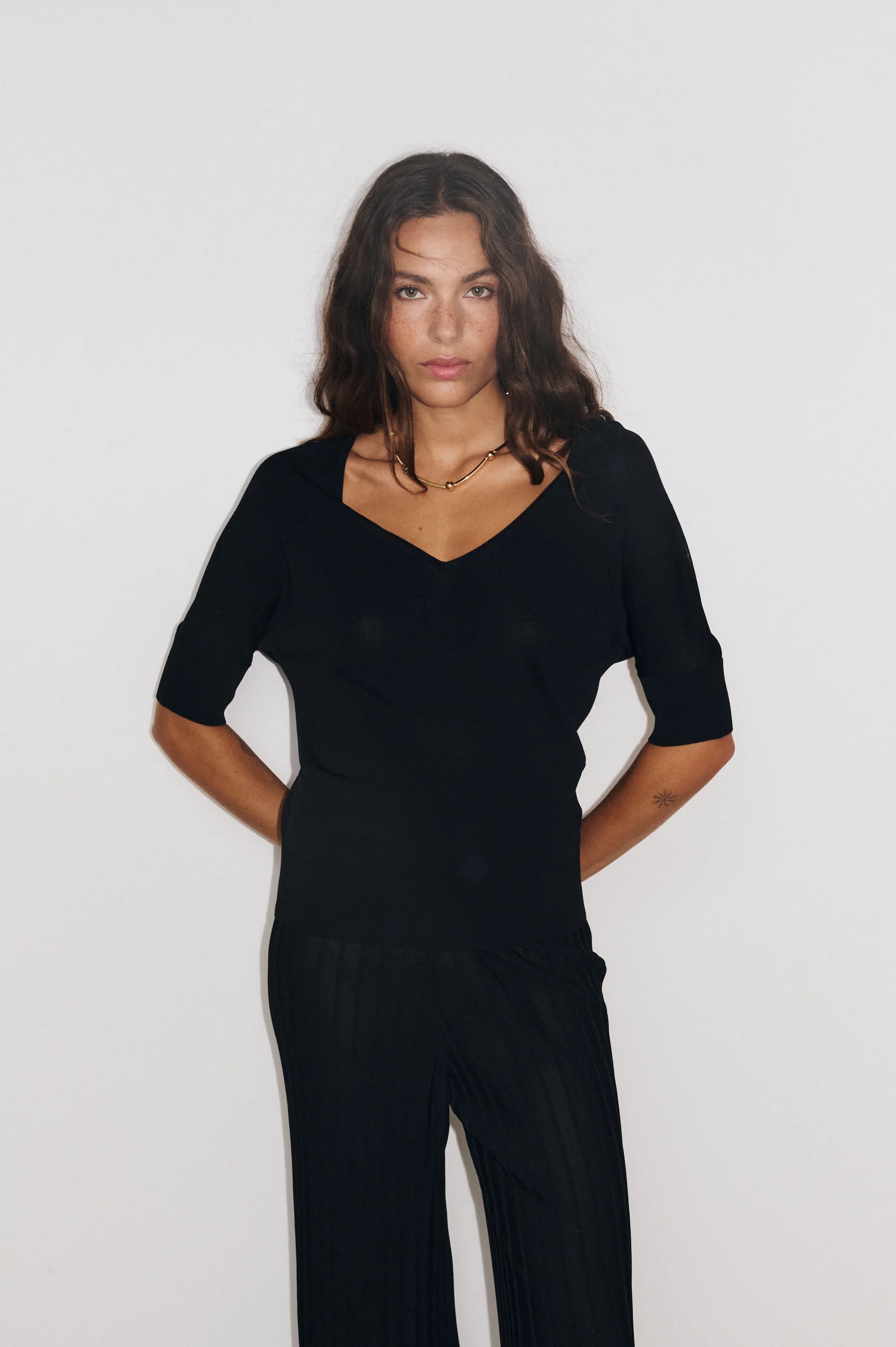 PULL WEST - Image 2